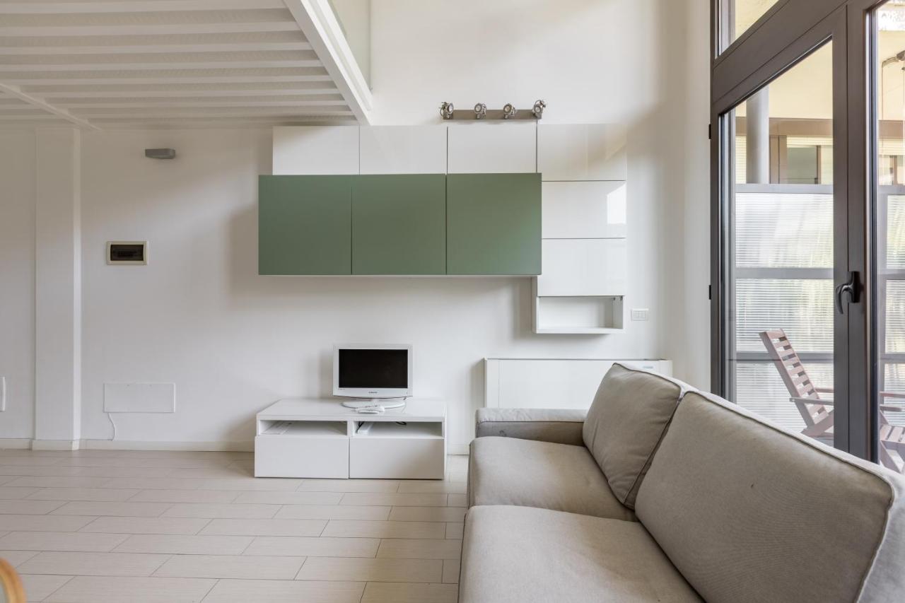 Elegant Loft With Balcony! Apartment Milano Exterior foto